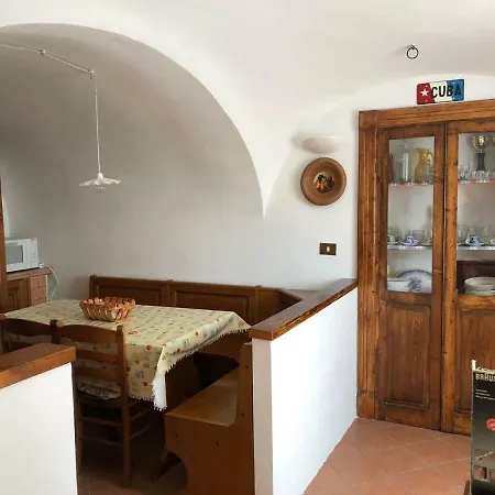 Holiday home Ammoglja Calascio